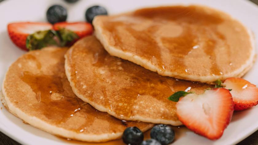 The Role of Xanthan Gum and Other Binders in Gluten-Free Baking