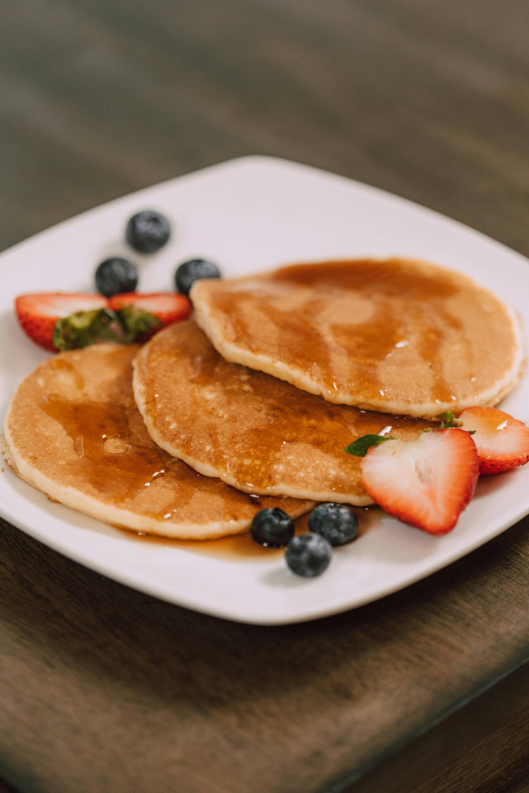 The Role of Xanthan Gum and Other Binders in Gluten-Free Baking