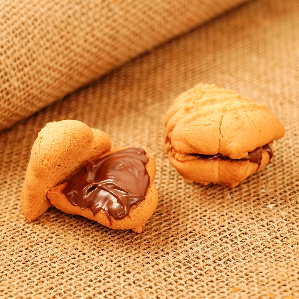 Chocolate Petit four بيتيفور الشكولا