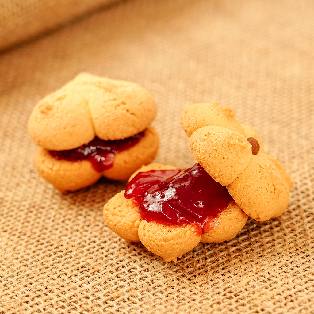 Jam Petit four بيتيفور المربي